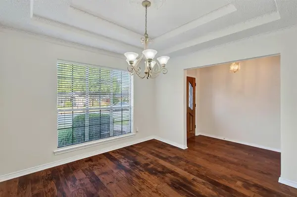 1838 Meadowview Drive, Garland, TX 75043