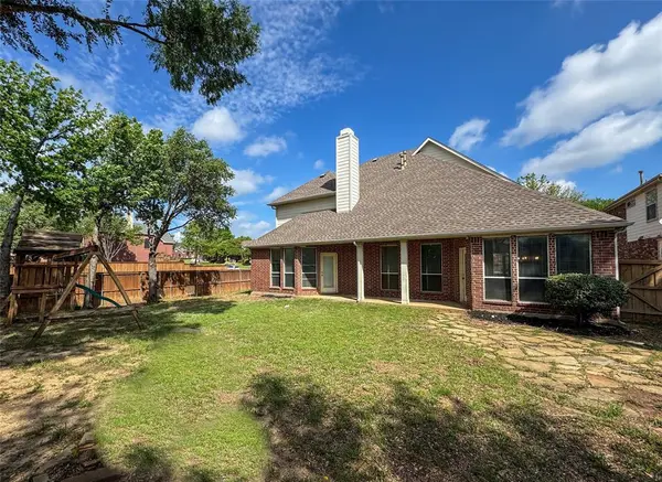 4300 Windy Meadow Drive, Corinth, TX 76208