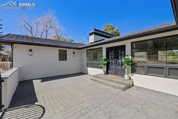 1308 Mesa AVE, Colorado Springs, CO 80906