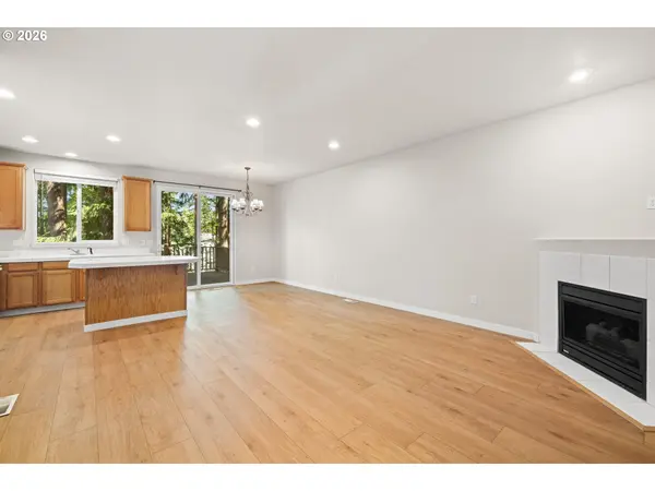 20123 HOODVIEW AVE, West Linn, OR 97068