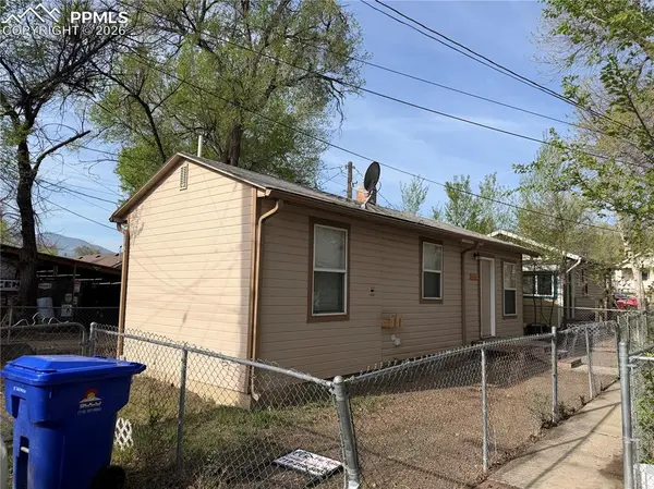 411 N Spruce ST, Colorado Springs, CO 80905