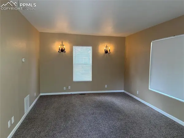 411 N Spruce ST, Colorado Springs, CO 80905