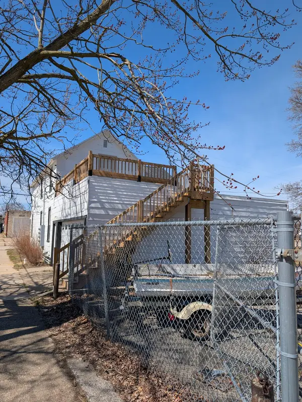 1144 1st ST, Muskegon City, MI 49440