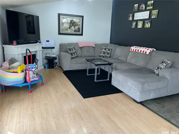 1002 2nd STREET, Estevan, SK S4A 0L7