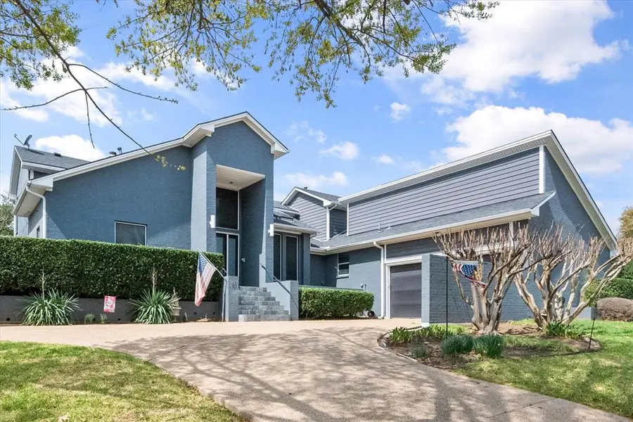 811 Turnberry Drive, Mansfield, TX 76063