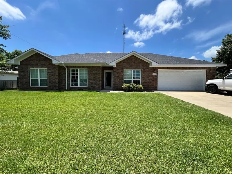 1309 Haven Drive, Comanche, TX 76442