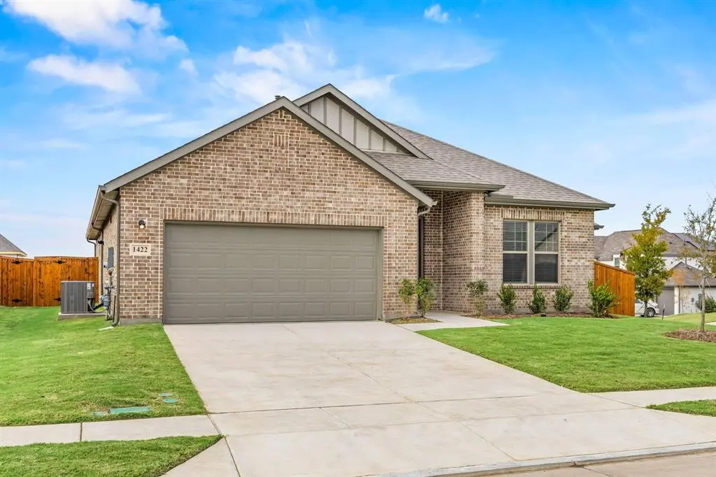 1507 Red Clover Avenue, Van Alstyne, TX 75495