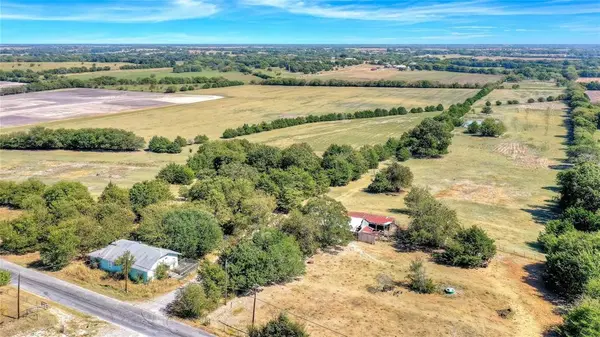 520 Cates Road, Van Alstyne, TX 75495