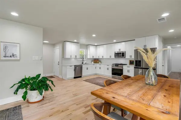 115 Aspen Street, Lancaster, TX 75134