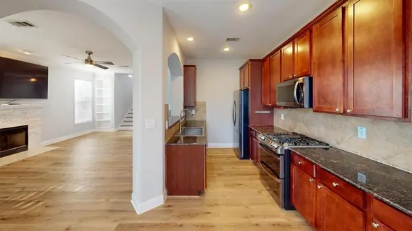 4904 Live Oak Street #1, Dallas, TX 75206