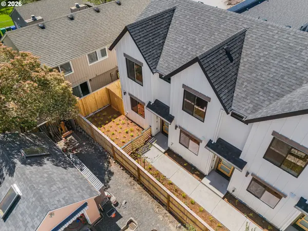 5187 SE 28TH AVE #10, Portland, OR 97202