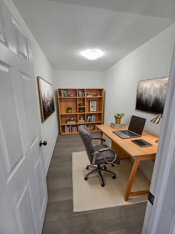 Bsmt - 1605 Deerbrook DR, Pickering, ON L1V 5B8