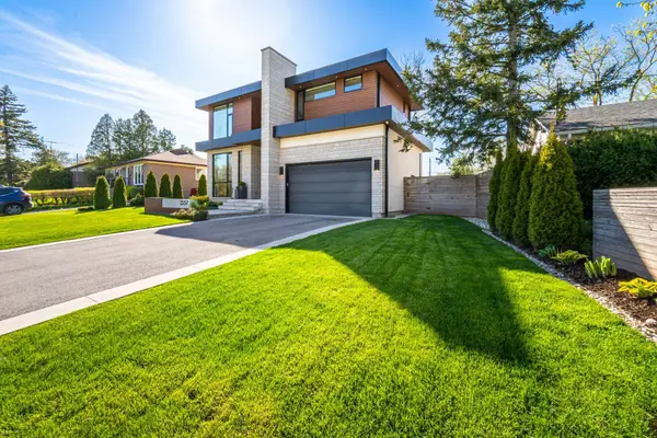 1337 Waverly AVE, Oakville, ON L6L 2S4