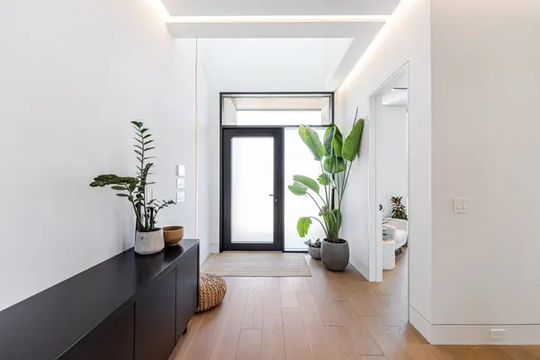 1337 Waverly AVE, Oakville, ON L6L 2S4