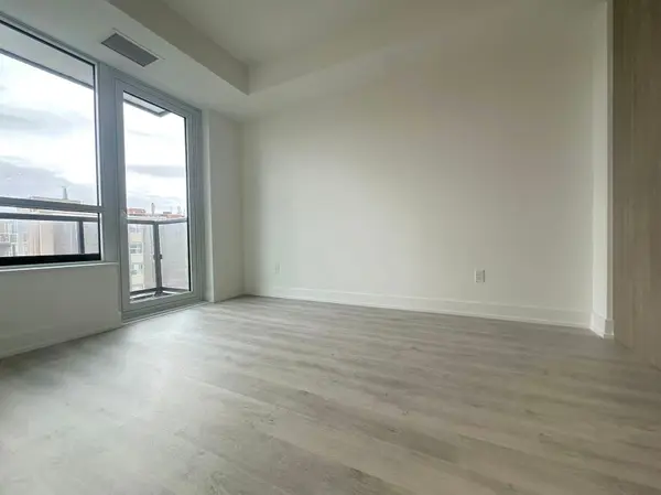 60 Central Park Roadway N/A #615, Toronto W08, ON M9A 0E6