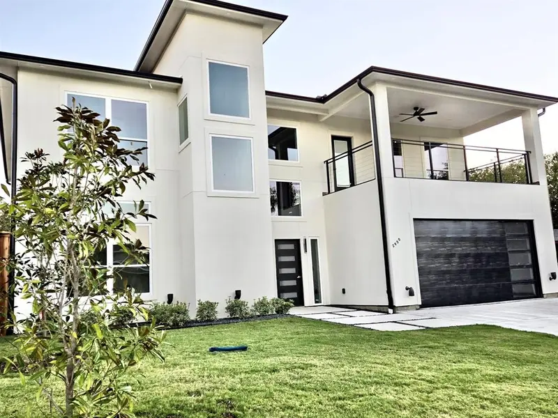 2950 Sundial Drive, Dallas, TX 75229