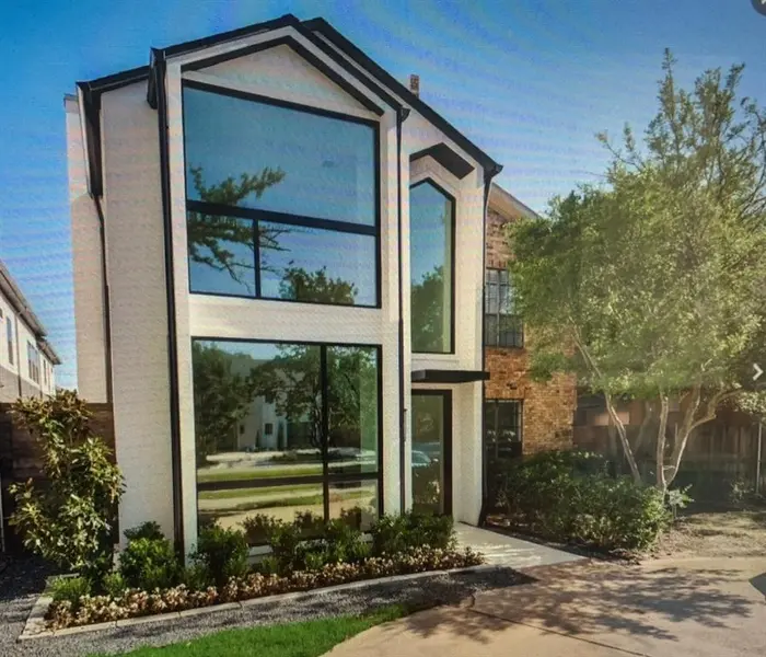 3629 McFARLIN Boulevard, University Park, TX 75205