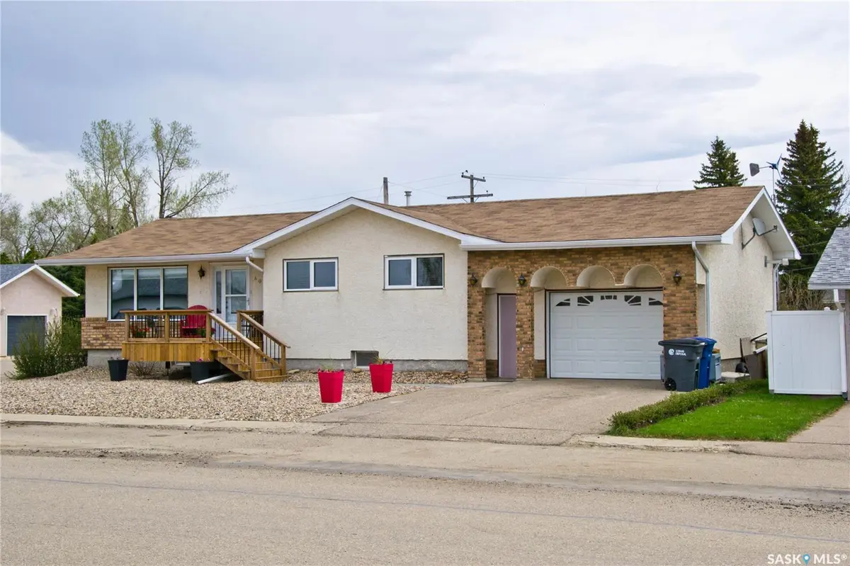 403 2nd AVENUE W, Montmartre, SK S0G 3M0