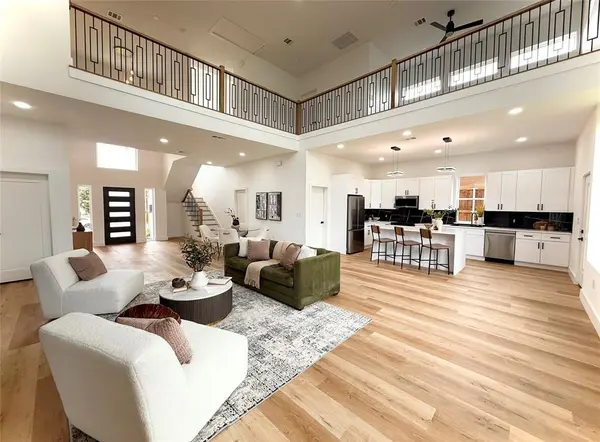 2950 Sundial Drive, Dallas, TX 75229