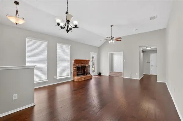 505 Picketts Drive, Mesquite, TX 75149