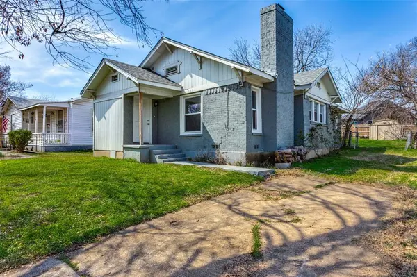 826 Mirike Drive, White Settlement, TX 76108