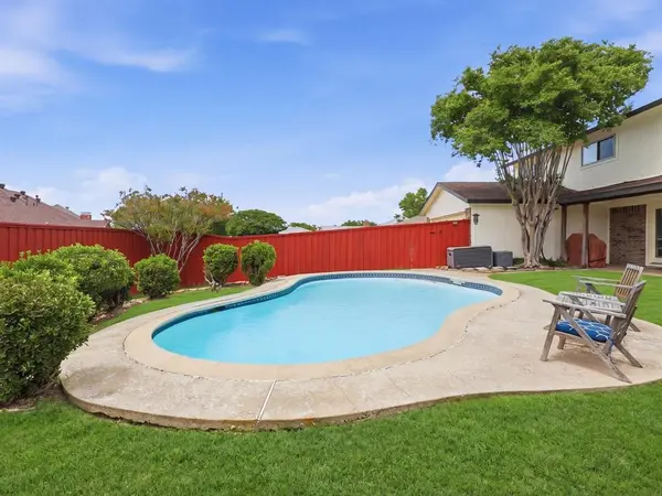 1920 Avignon Court, Carrollton, TX 75007