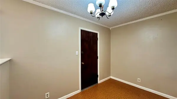 101 Town North Drive, Terrell, TX 75160