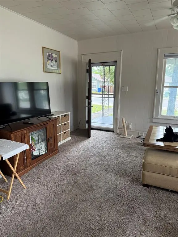 2300 Lyle Avenue, Waco, TX 76708