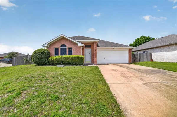 1201 Rye Glen Drive, Midlothian, TX 76065