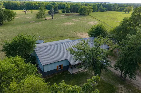 419 US Highway 175 W, Eustace, TX 75124