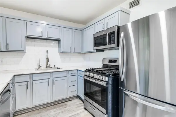 2427 Tolosa Drive, Dallas, TX 75228