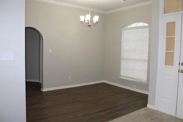 6213 Covington Drive, Rowlett, TX 75089