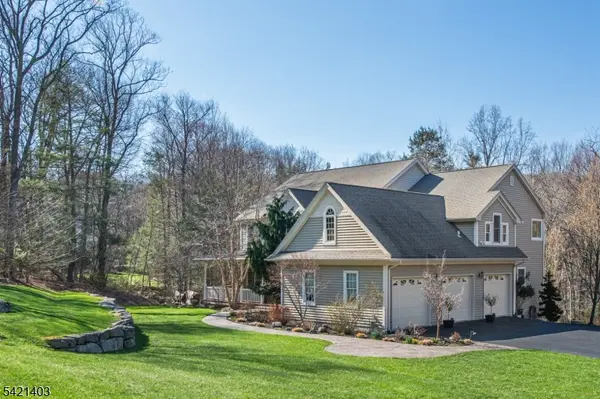 36 Roaring Brook Way, West Milford Twp., NJ 07480