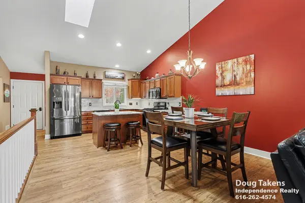 8095 Misty View DR SW, Byron Twp, MI 49315