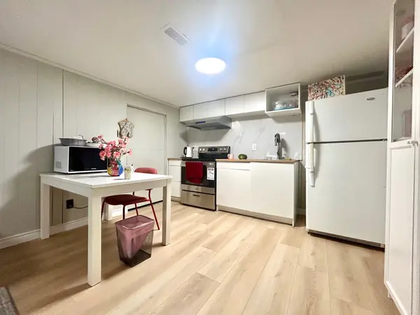 27 Hayward CRES #Basement, Toronto E07, ON M1S 2T7