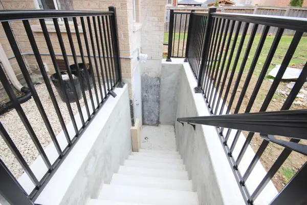 152 The Queensway N/A #BSMT, Barrie, ON L4M 0B5