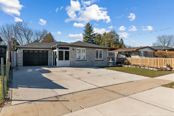 69 Fletcherdon CRES, Toronto W05, ON M3N 1S2