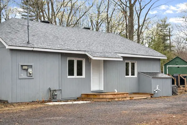 191 Macmillan LN, Constance Bay - Dunrobin - Kilmaurs - Woodlawn, ON K0A 3M0