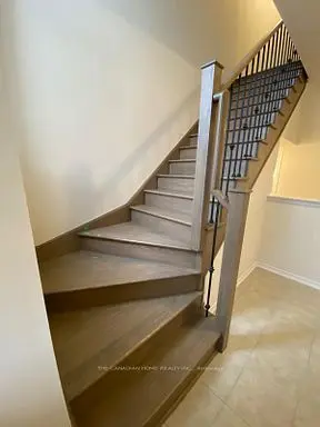 23 Steven DR, Thorold, ON L3B 0G4