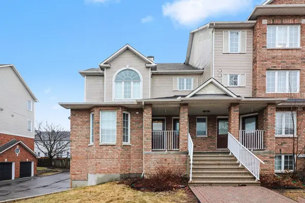 4460 HARPER AVE, Cyrville - Carson Grove - Pineview, ON K1J 1E1