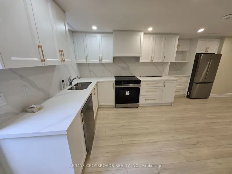 66 Morrison CRES #Basement Apartment, Markham, ON L3R 9K7