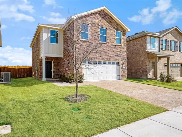 2122 Meadow Park Drive, Melissa, TX 75454