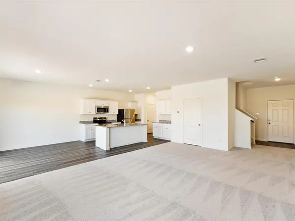 2122 Meadow Park Drive, Melissa, TX 75454