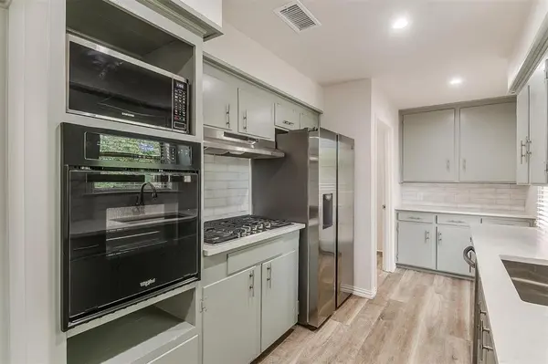 5631 Dent Road, North Richland Hills, TX 76117