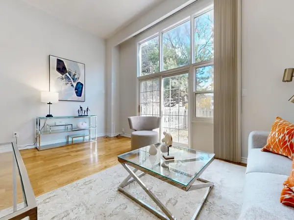 100 Bridletowne CIR #63, Toronto E05, ON M1W 2G8