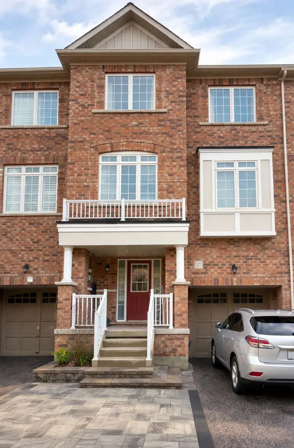 27 Spiv Grove WAY, Markham, ON L6E 0T6