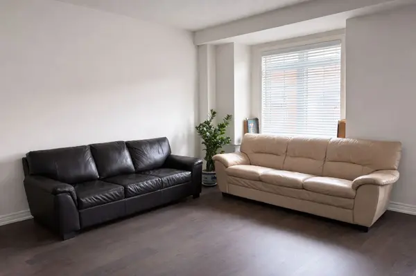 27 Spiv Grove WAY, Markham, ON L6E 0T6