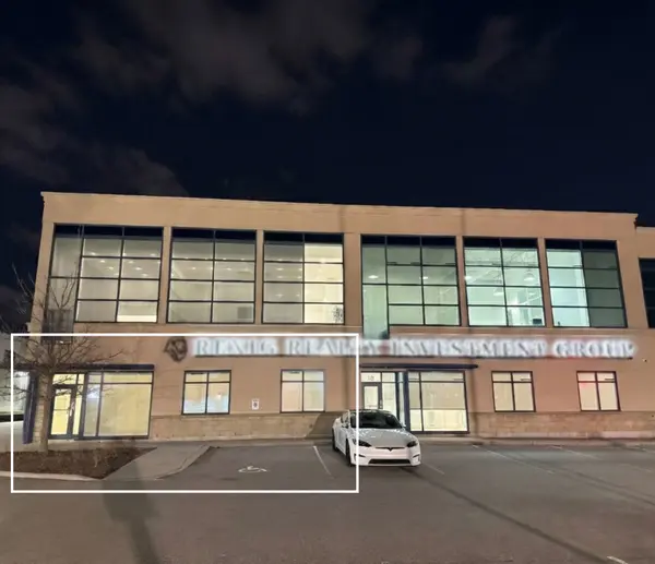 2380 Bristol CIR #12, Oakville, ON L6H 6M5