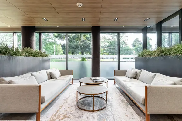 21 Park ST E #506, Mississauga, ON L5G 0C2