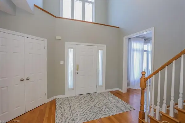 2029 Mccracken CT, London North, ON N6G 5J2